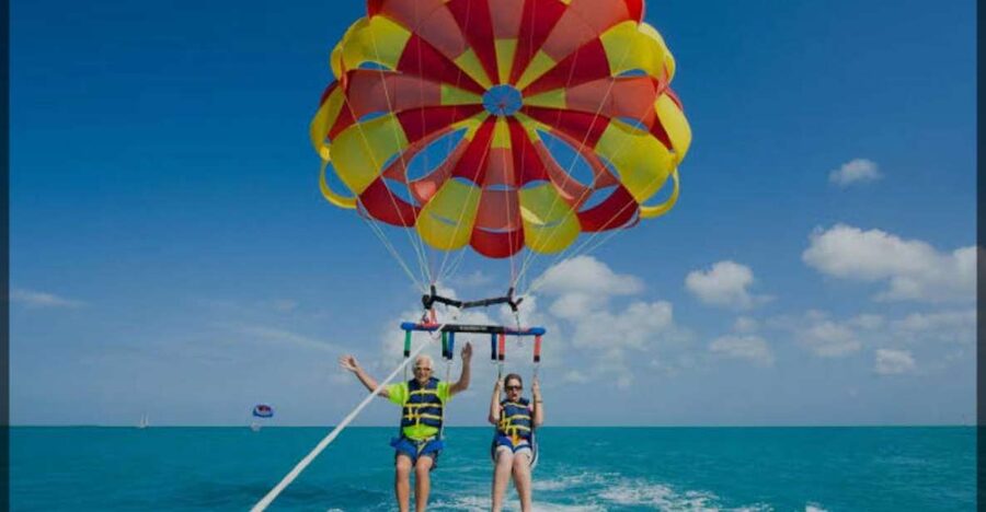 Speedboat,Parasailing, Snorkeling & Piece Of Paradise Island - The speedboat ride across the Red Sea
