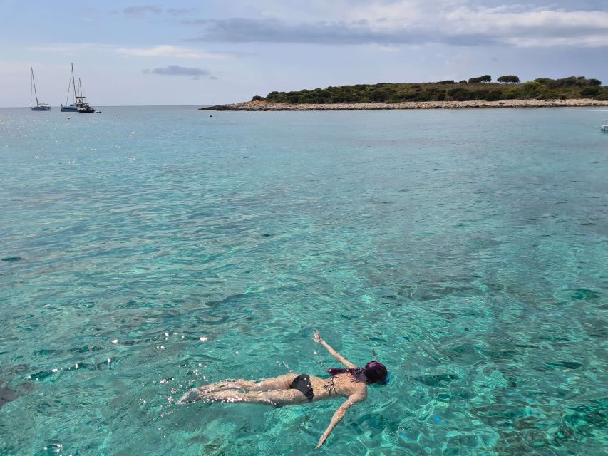 Split: Bisevo, Vis, and Hvar Boat Tour with Snorkel Stops - What the $163 price means