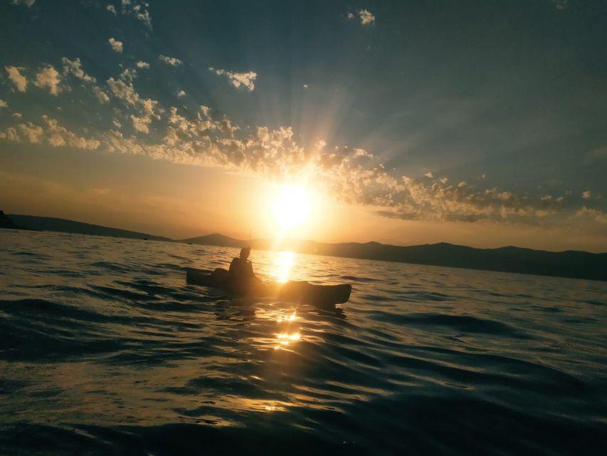 Split: Guided Sunset Sea Kayaking & Snorkeling Tour - Who should book this Split kayak tour?