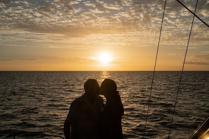 Sunset and Manta Ray Snorkel Adventure - Who should book this experience?