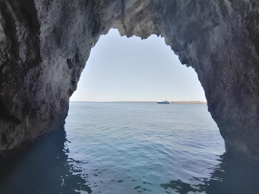 Syracuse: Pillirina, Ortigia, Sea Caves and snorkeling - Language, timing, and practical planning
