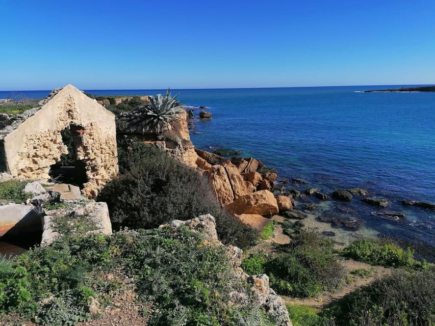Syracuse: Pillirina, Ortigia, Sea Caves and snorkeling - Who should book this Syracuse boat tour