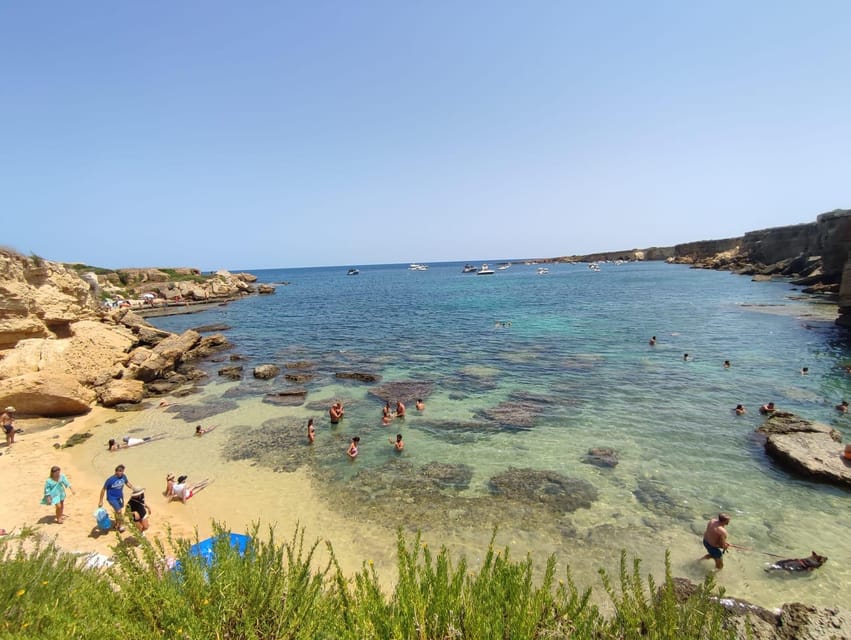 Syracuse: Pillirina, Ortigia, Sea Caves and snorkeling - Setting out around Ortigia Island