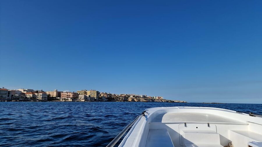 Syracuse:Snorkeling+Pillirina, Ortigia & sea caves boat tour - Inside the Sea Caves