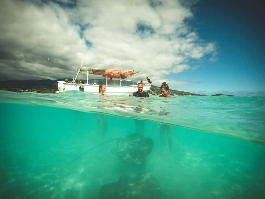 Tahiti island: 4 hours Snorkeling Tour - Fruit, Juice, Water, and Hinano Beer