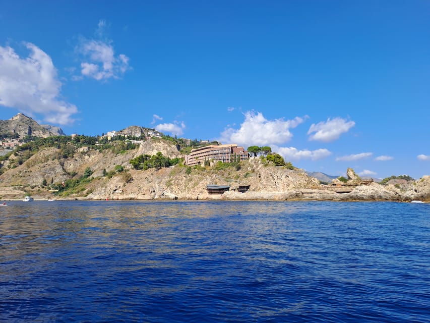 Taormina: Coastline Boat Tour with Aperitif and Snorkeling - Who will enjoy this boat trip most?