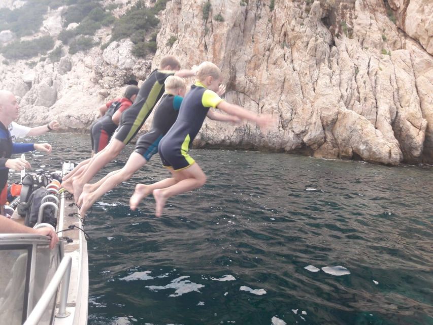 Tavolara, Snorkeling in the Marine Park - The Archetto and the brown grouper