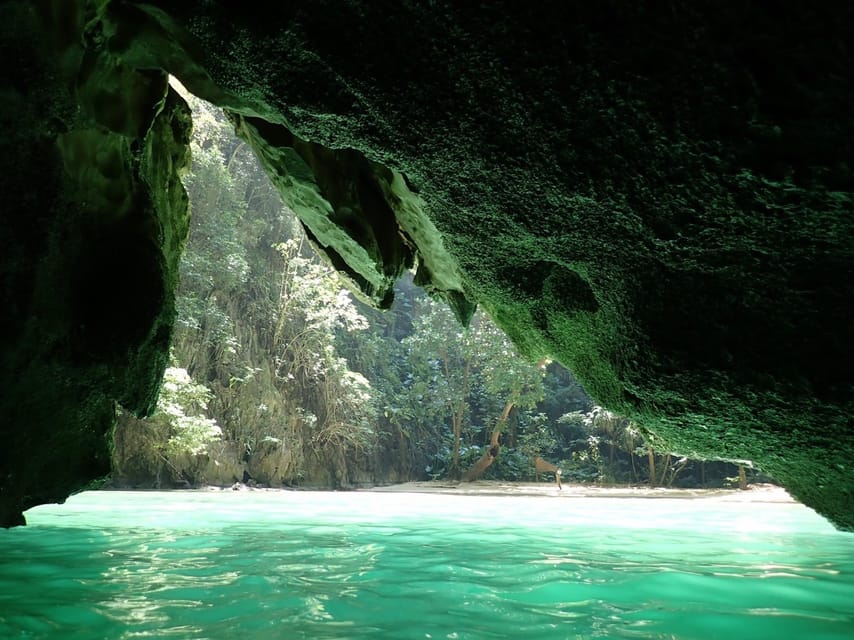 Trang: Emerald Cave, Kradan, Chueak Snorkeling Boat Trip - Who will enjoy this trip most