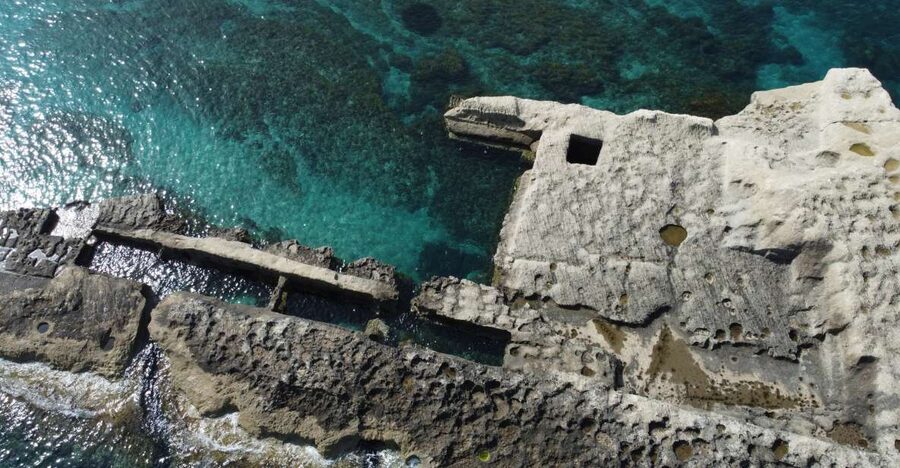 Tropea: Scoglio delle Sirene Snorkeling Cruise with Aperitif - Finding Marlove at Tropea port