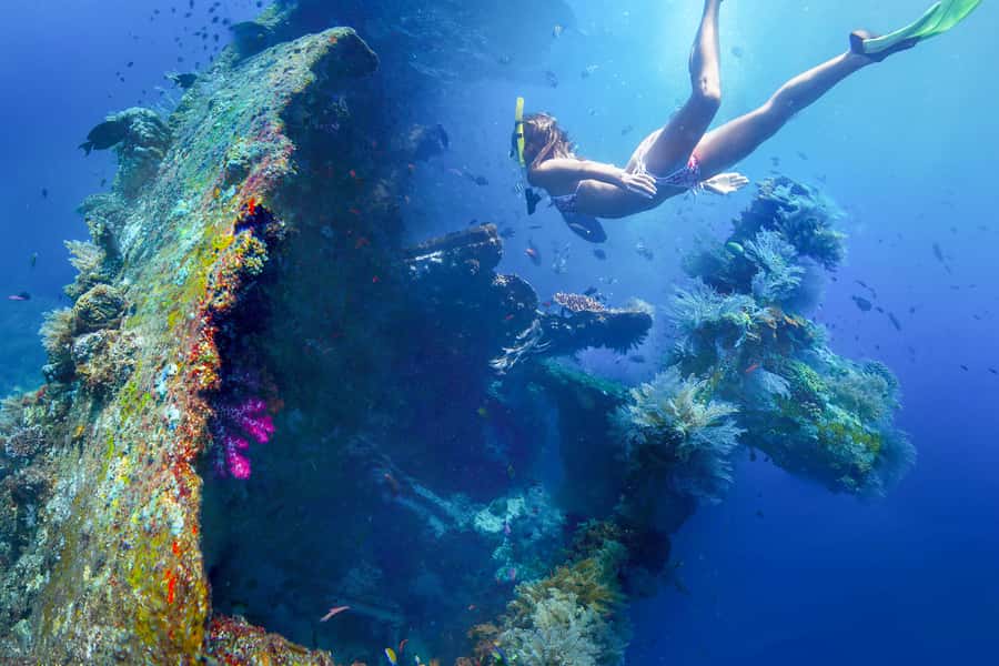 Tulamben: USAT Liberty Shipwreck Full-Day Snorkeling Trip - The Tulamben shore and the walk into the water