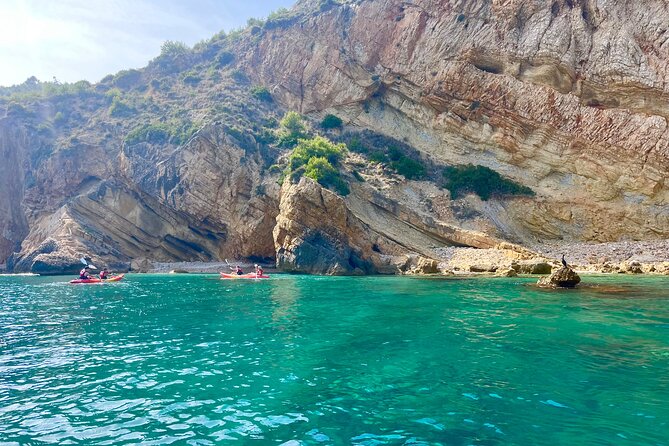 Uncharted Marine Reserve Cave, Snorkel & Cliff Jumping Kayak Tour - How tiring is the 2.5-hour outing?