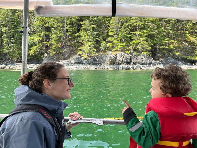 Vancouver: Snorkeling Seals Kayaking Scenic Boat Tour - Kayaking for a quieter view