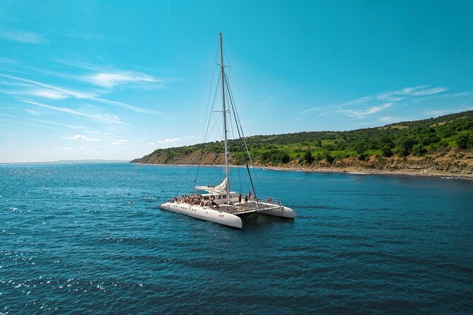 VIP Catamaran 4 hour Activity with Snorkeling in Bulgaria - The catamaran layout and atmosphere