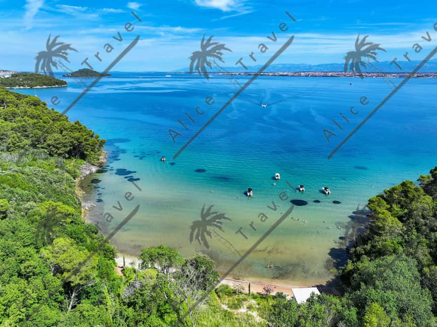 Zadar: 3 Island Speedboat Tour with Wine and Snorkeling - Leaving Zadar on a modern speedboat