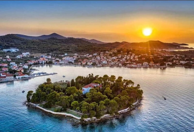 Zadar: 3 Islands SpeedBoat Tour with Snorkeling and Drinks - Why this four-hour trip works well from Zadar
