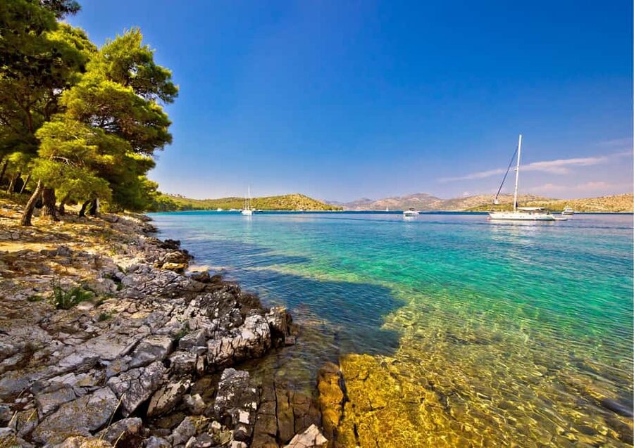 Zadar: 3-Stop Blue Lagoon & Snorkeling Cruise with Drinks - Drinks, equipment, and what to pack