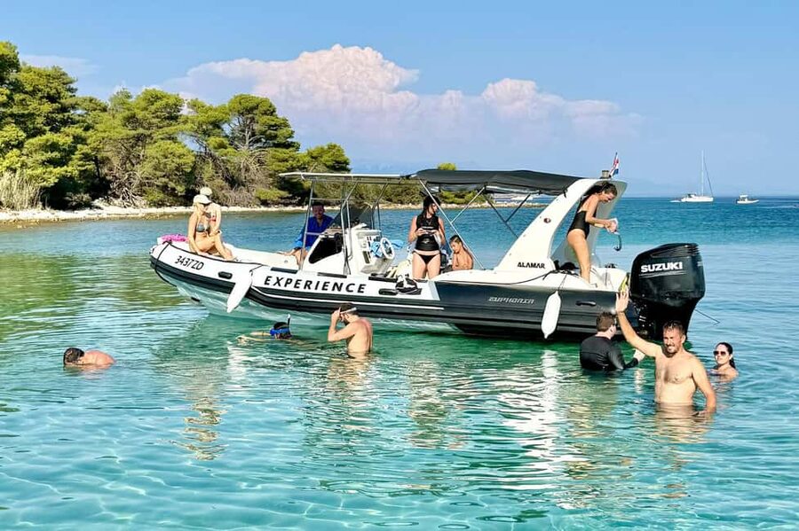 Zadar: Dugi Otok Island Discovery Day Trip with Snorkeling - Veli Rat and the wreck beneath the water