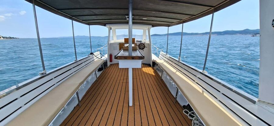 Zadar: Island Hopping Tour Swim and Snorkel with Aperol - Should you book the Zadar island tour?